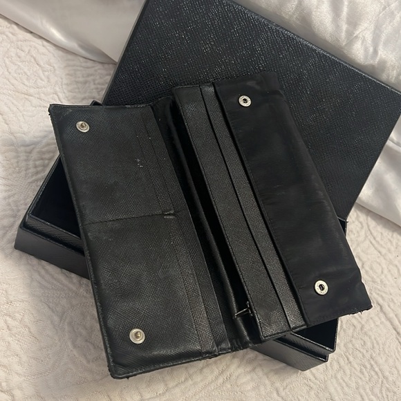 Authentic Prada long wallet - Picture 10 of 13